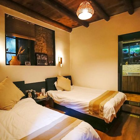 Tulou Herongzhuang Inn Nanjing  Exterior photo
